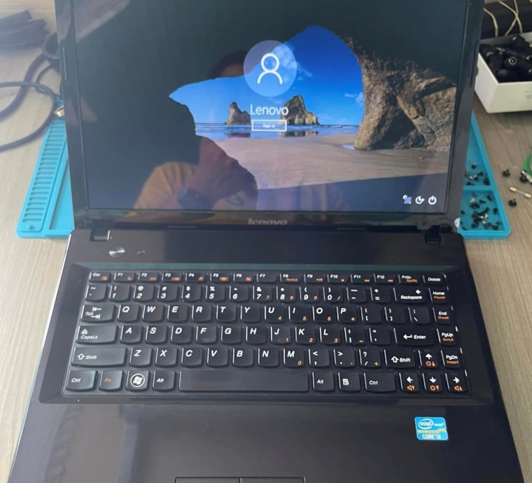 LAPTOP LENOVO i3-3110M/SSD120/PIN TỐT
